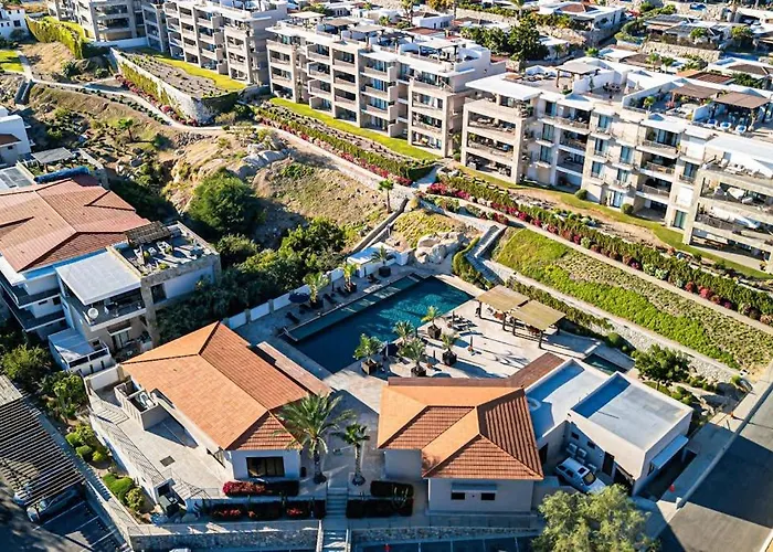 Modern With Ocean View, Pool, Patio, Tennis & Gym * Cabo San Lucas